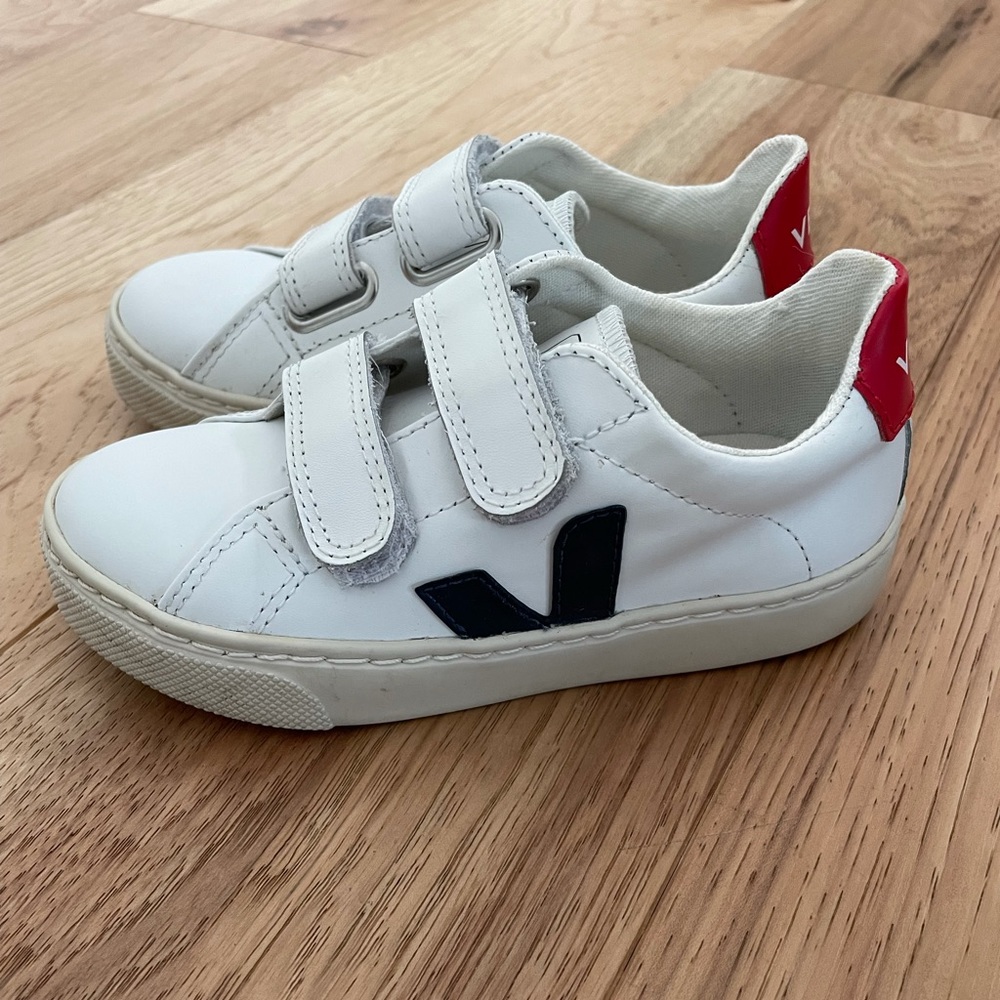 Kids Veja Velcro Sneakers